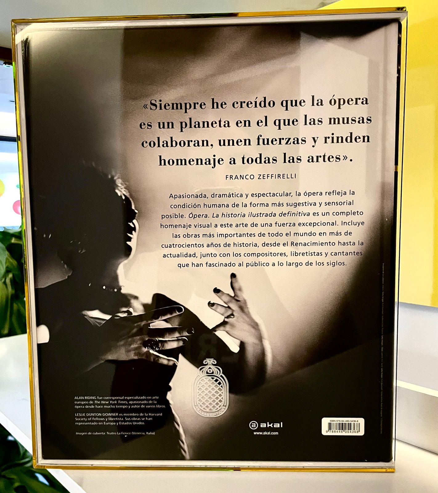 Opera : La historia ilustrada definitiva