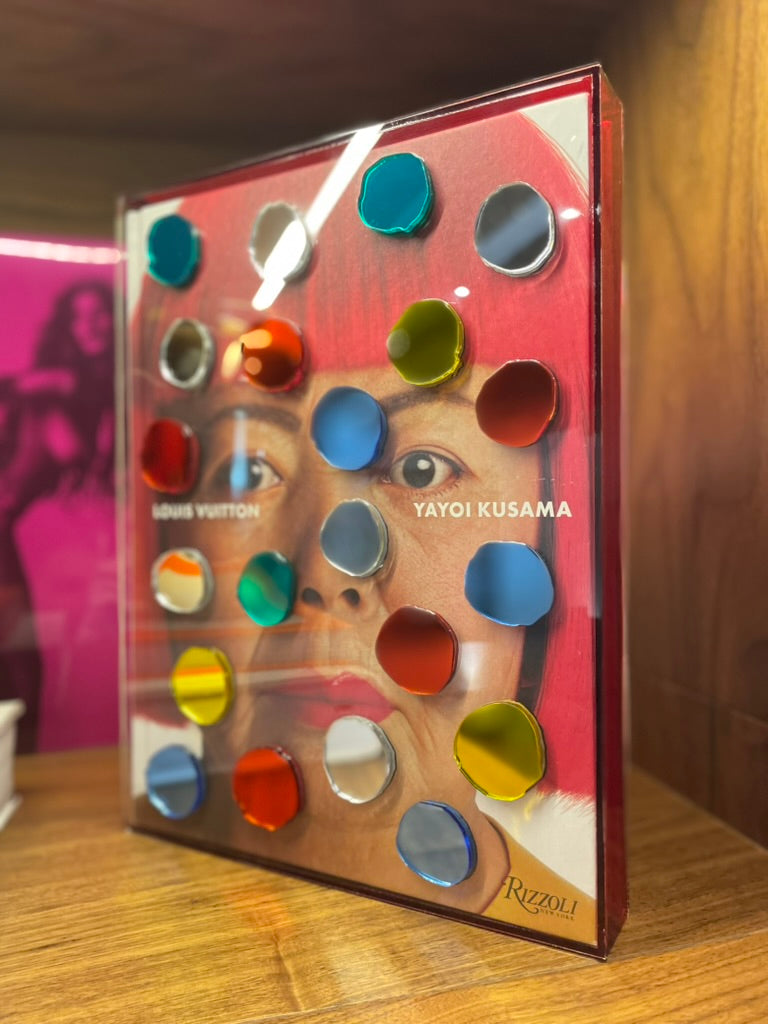 Yayoi Kusama . Louis Vuitton