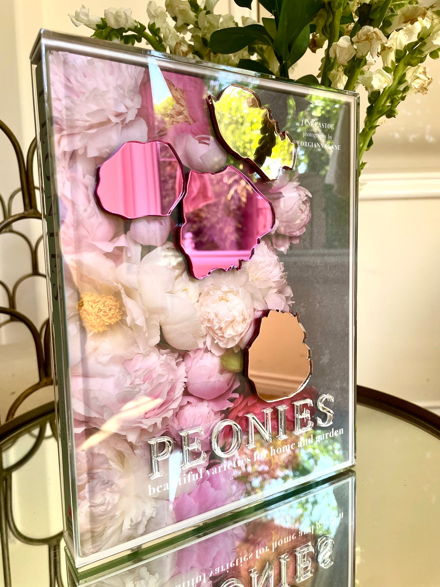 Peonies: Beautiful Varieties for Home & Garden