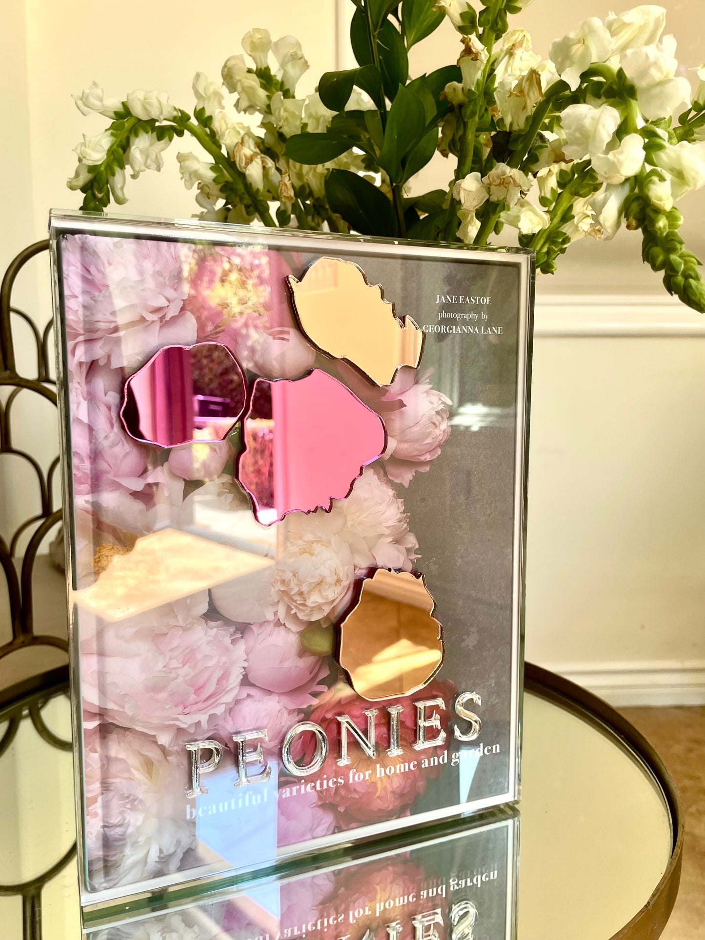 Peonies: Beautiful Varieties for Home & Garden